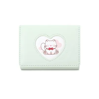 Apakah dompet lipat tiga memiliki umur pakai yang panjang?